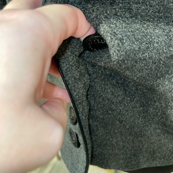 MABLEY & CAREW🪞sz 2 4 vintage Paul Parnes coat like new chic buttons! Pockets! - Picture 5 of 16